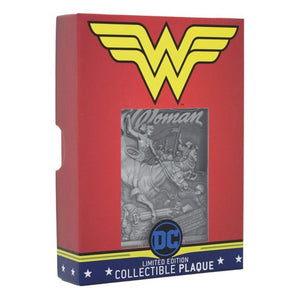 WONDER WOMAN PLAQUE